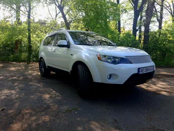 Mitsubishi Outlander 2007