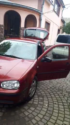 Volkswagen Golf 2000