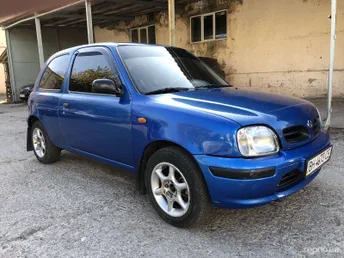 Nissan Micra 2000