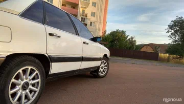 Audi 100 1986