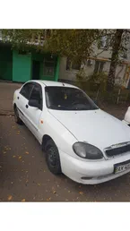Daewoo Lanos 2011