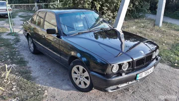 BMW 5 серии 1990