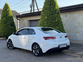 Kia Cerato 2012