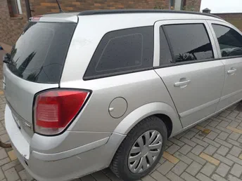 Opel Astra 2006