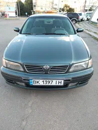 Nissan Maxima 1996