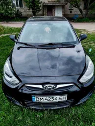 Hyundai Accent 2013