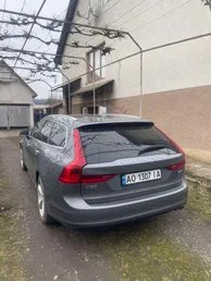 Volvo V90 2017