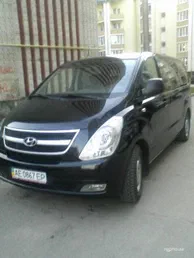 Hyundai H-1 2011