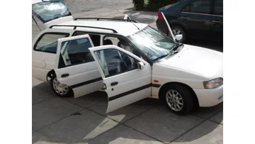 Ford Escort 2000
