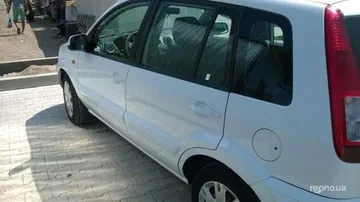 Ford Fusion 2011