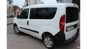 Fiat Doblo 2010