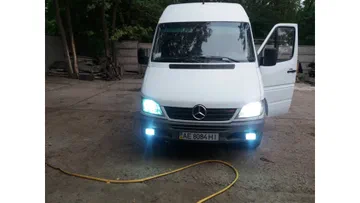 Mercedes-Benz Sprinter 2000