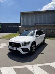 Mercedes-Benz GLB 2021