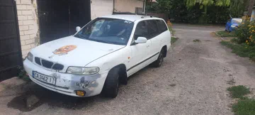 Daewoo Nubira 1998