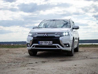 Mitsubishi Outlander 2019