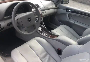 Mercedes-Benz W120 1998
