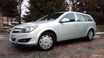Opel Astra 2013