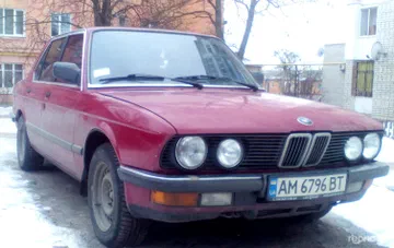 BMW 5 серии 1986