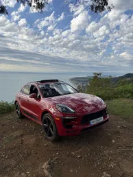 Porsche Macan 2016