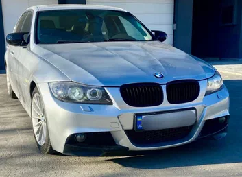BMW 3 серии 2011