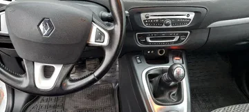 Renault Scenic 2011