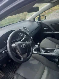 Toyota Avensis 2009