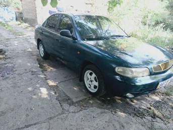 Daewoo Nubira 1998