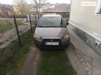 Mitsubishi Colt 2009