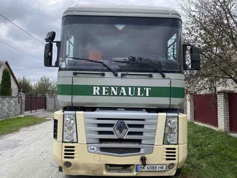 Renault Magnum 2003