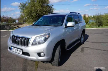 Toyota Land Cruiser 2011