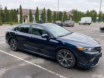 Toyota Camry 2018