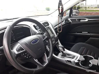 Ford Fusion 2015