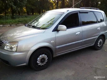 Kia Carens 2003