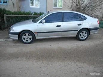 Toyota Avensis 2004