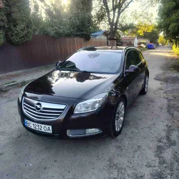 Opel Insignia 2011