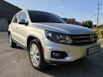 Volkswagen Tiguan 2015
