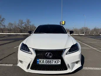 Lexus IS 2012