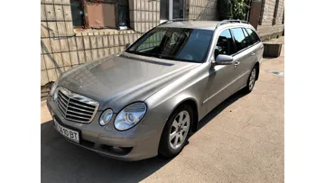 Mercedes-Benz E-Класс 2008