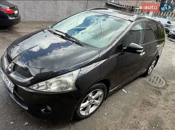 Mitsubishi Grandis 2007