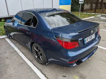 BMW 5 серии 2003