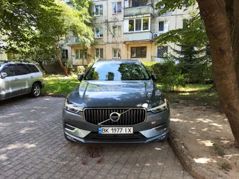 Volvo XC60 2019