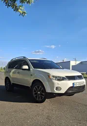 Mitsubishi Outlander 2008