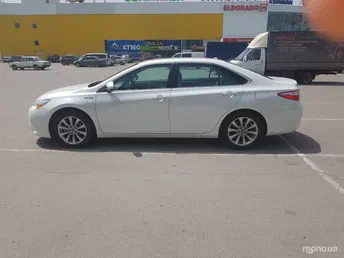 Toyota Camry 2015