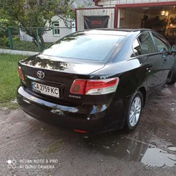Toyota Avensis 2011