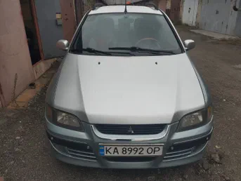 Mitsubishi Space Star 2004