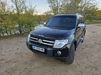 Mitsubishi Pajero 2007