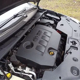 Toyota Avensis 2011