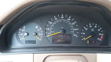 Mercedes-Benz E-Класс 2001