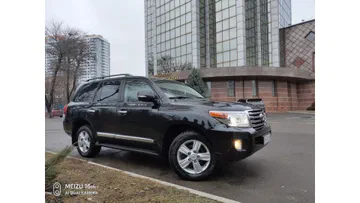 Toyota Land Cruiser 2012