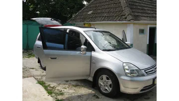 Honda Stream 2003